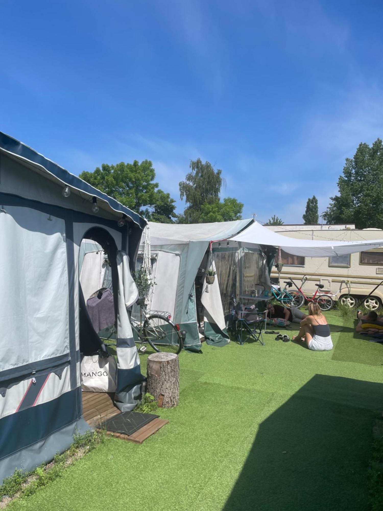 מלון יאסטארניה Sonata Camp מראה חיצוני תמונה