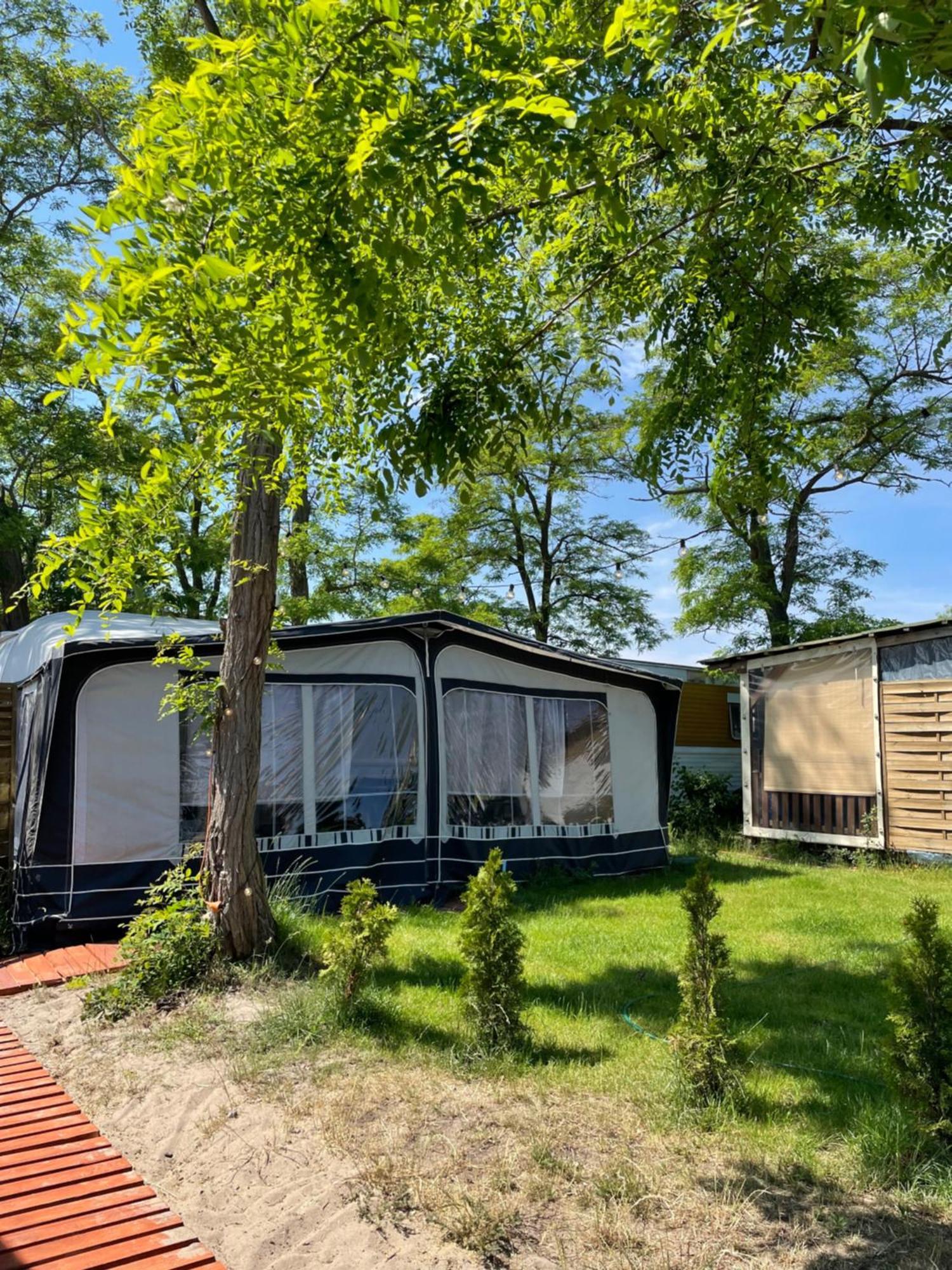מלון יאסטארניה Sonata Camp מראה חיצוני תמונה